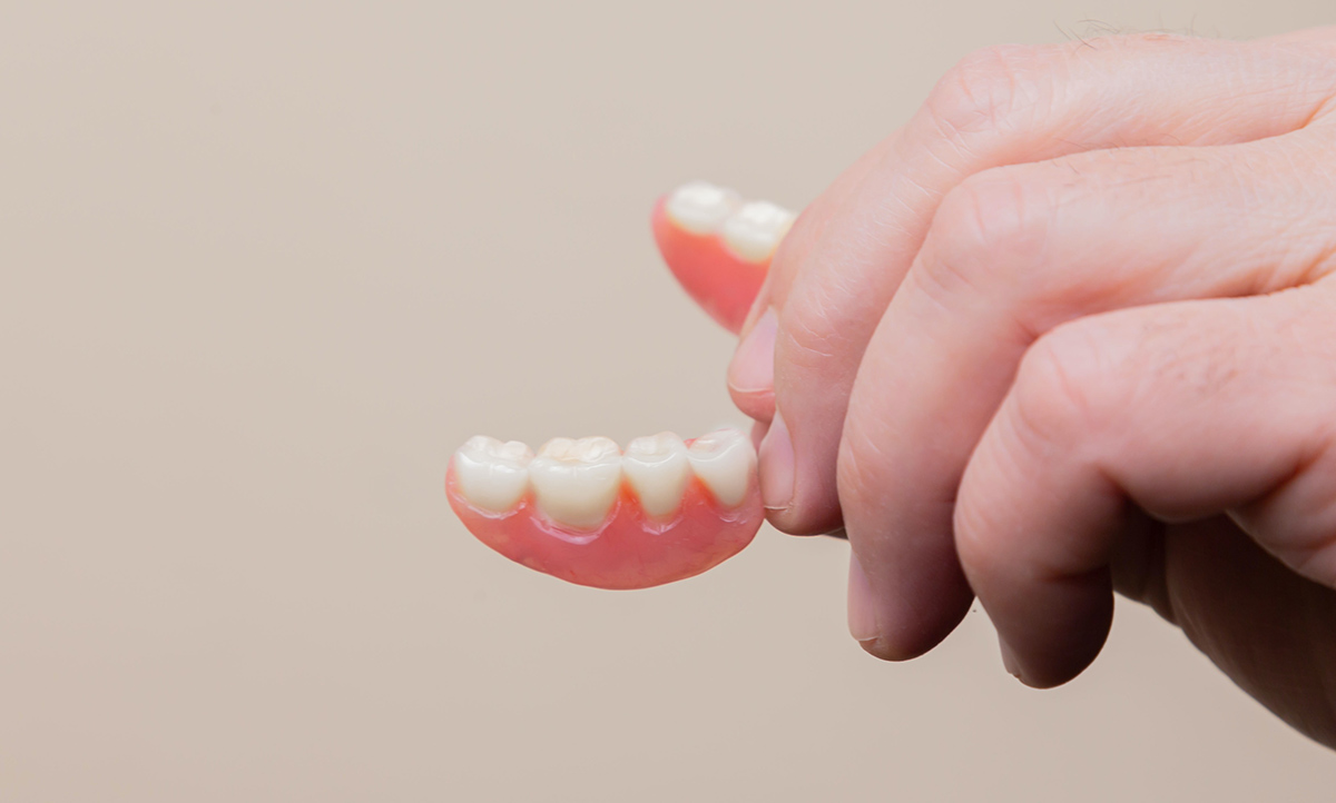 denture-fixed.png